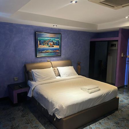 Koenig Hotel Pattaya Near Walking Street Екстериор снимка