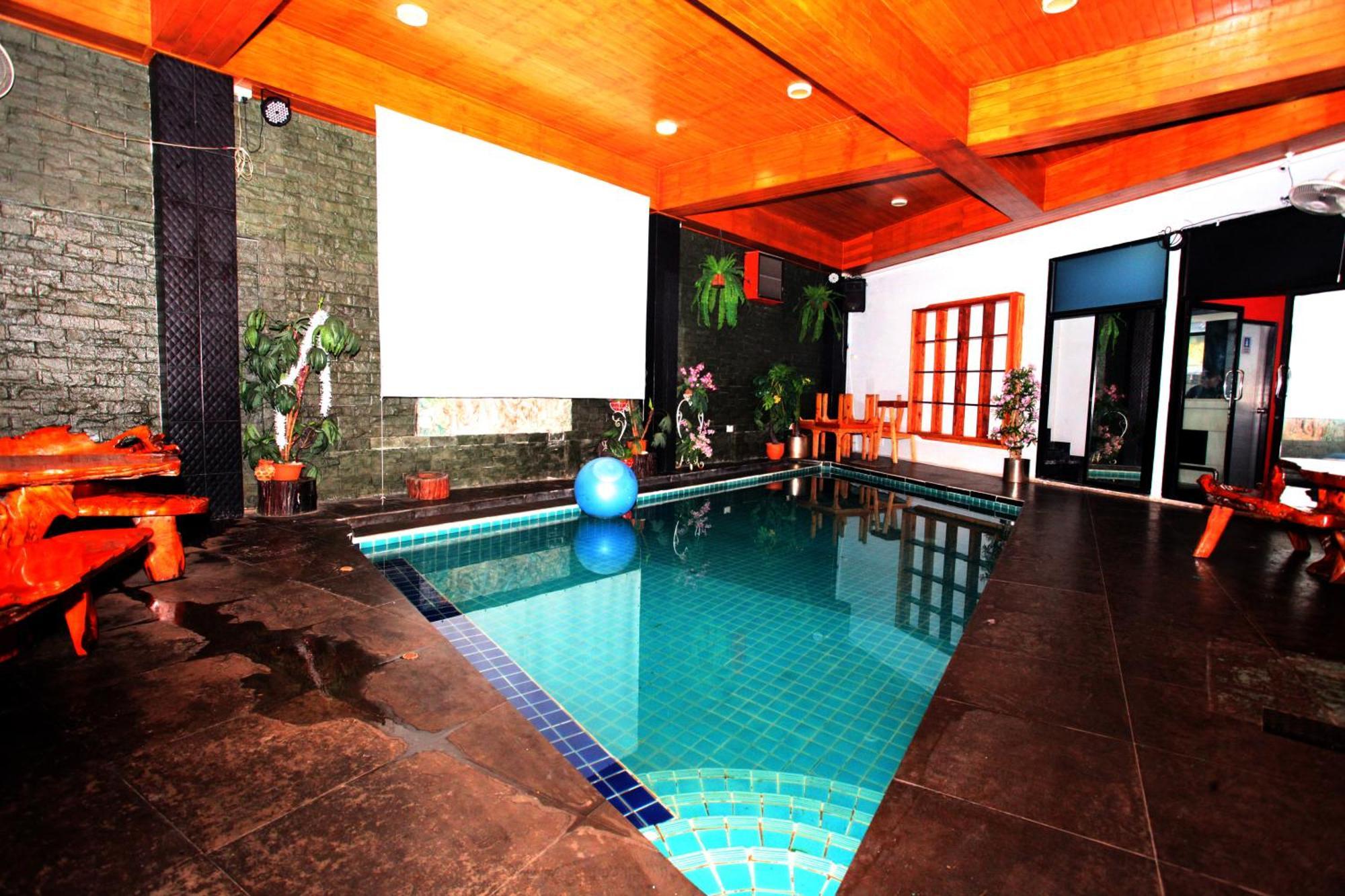 Koenig Hotel Pattaya Near Walking Street Екстериор снимка